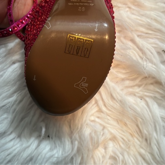 New bejeweled platform heels! - Picture 4 of 7